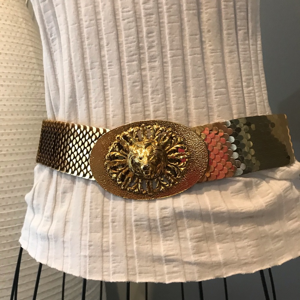 Fancy gold belt stretch